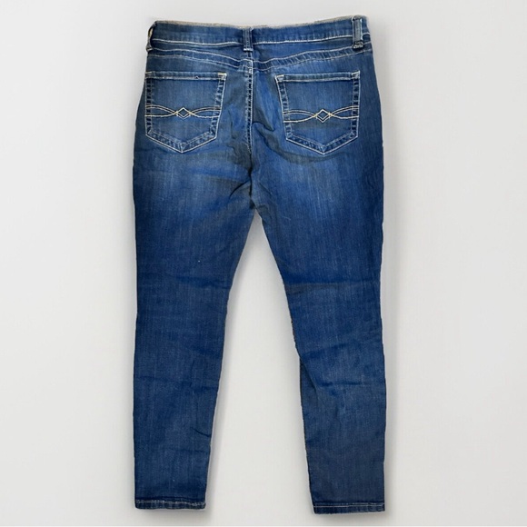MUDD Jeans SKINNY Size 11 Short | Juniors Women’s Denim Stretch Medium Wash - Picture 2 of 6